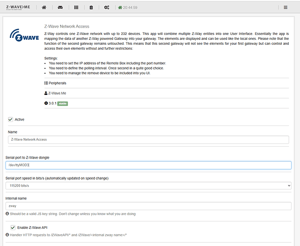 На изображении представлена панель управления Z-Wave Network Access, где указаны настройки для управления сетью Z-Wave, включая активность, имя, порт последовательного соединения и параметры API. (Captioned by AI)